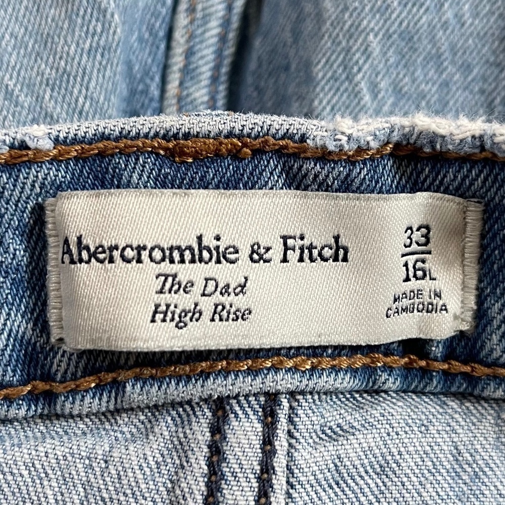 Abercrombie & Fitch Light Blue High-Rise Distressed Straight Jeans - Picture 11 of 13